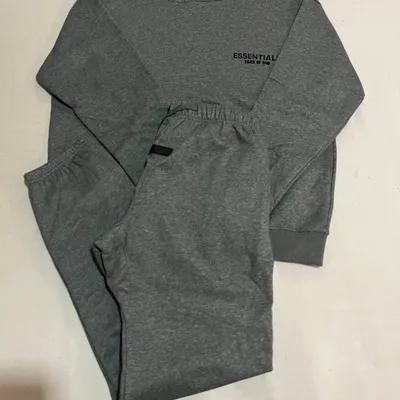 Ensemble Fear of God Essentials Hoodie + Jogging – Dark Heather Grey Taille : M